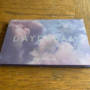 Alter Ego Daydream Eyeshadow Palette